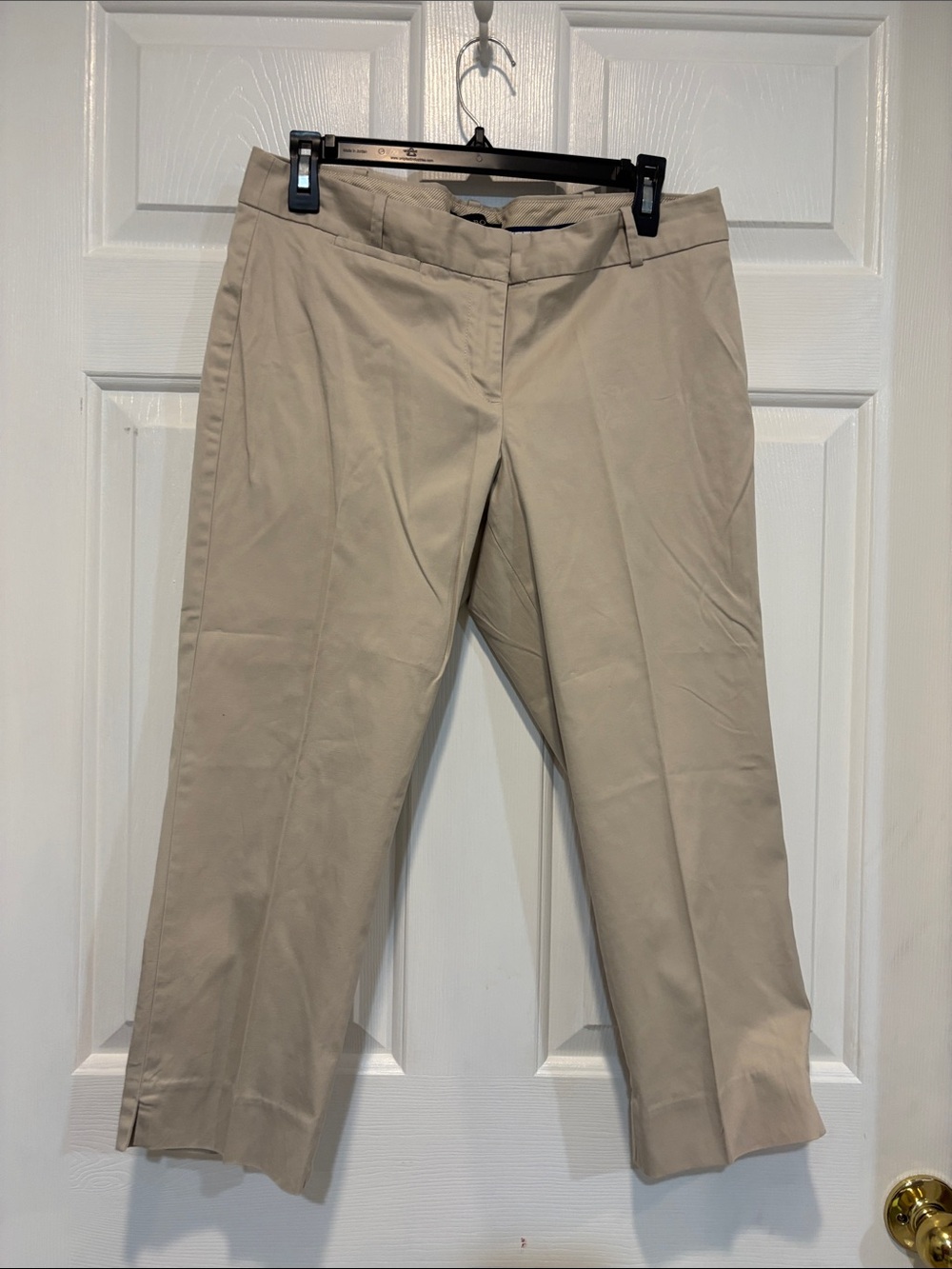 Talbots 8 petite Signature Capri pant.